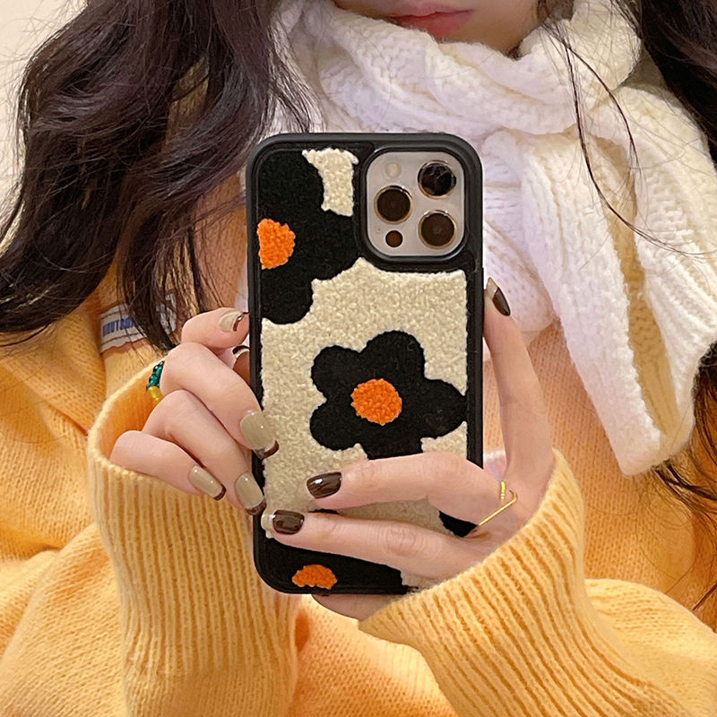 Embroidery Soft Case For iPhones